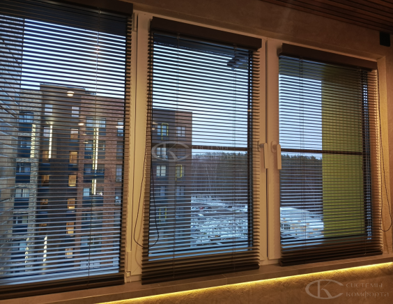 Горизонтальные жалюзи