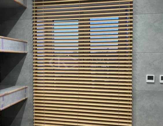 Бамбуковые жалюзи в комнату