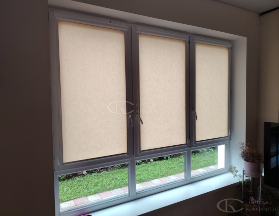 Портфолио Жалюзи на пластиковые окна без сверления