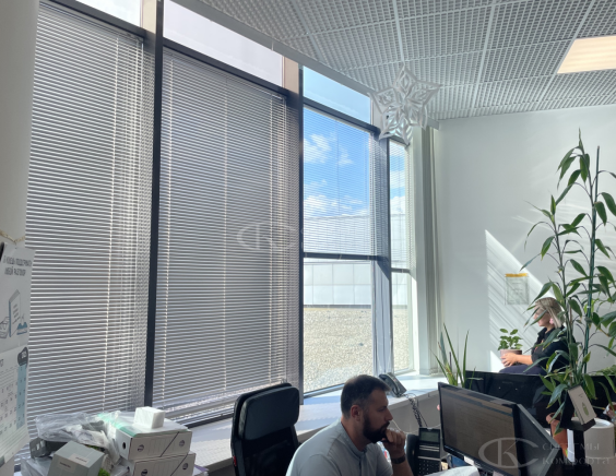 Горизонтальные жалюзи