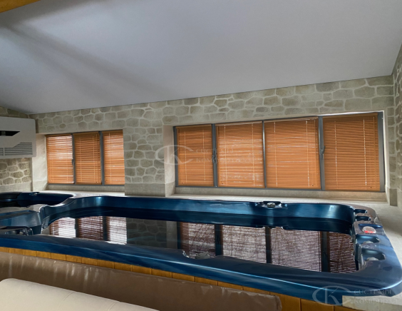 Горизонтальные жалюзи