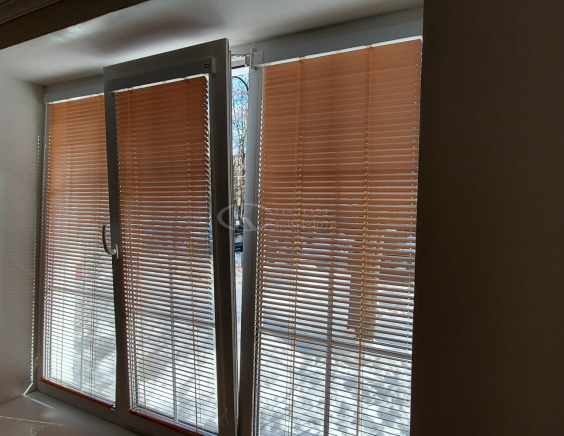 Горизонтальные жалюзи