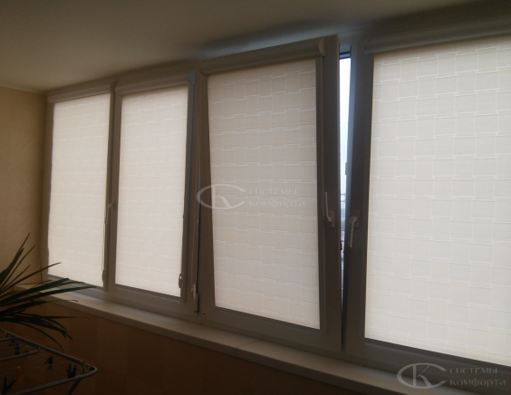 Портфолио Жалюзи на пластиковые окна без сверления