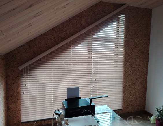 Деревянные жалюзи