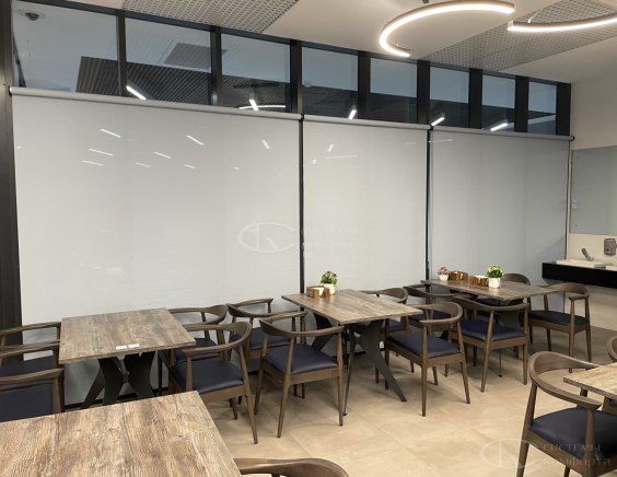 Портфолио Жалюзи на пластиковые окна без сверления