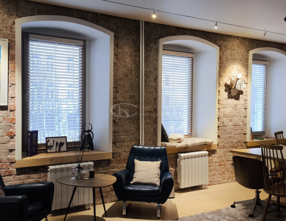 Горизонтальные жалюзи